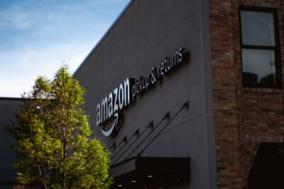 Amazon оштрафовали за сокрытие случаев заражения коронавирусом среди работников - thepage.ua - США - Украина - шт. Калифорния