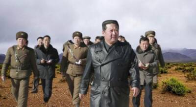 Ким Ченын - Лидера КНДР заметили в кожаном плаще в стиле Третьего рейха - argumenti.ru - КНДР - Лидер