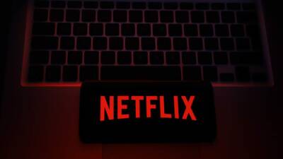 Netflix перезапустит сериал «Мятежный дух» - iz.ru - Израиль