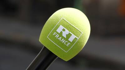 В суде Польши назвали размер штрафа, который назначили журналистам RT France - russian.rt.com - Франция - Польша