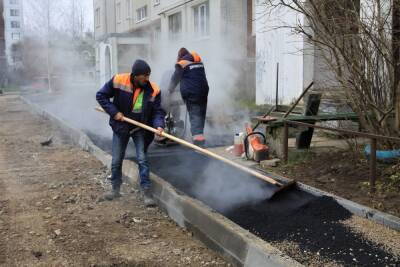 В Пскове ремонтируют 5 дворов за счет городского бюджета - mk-pskov.ru - Псков