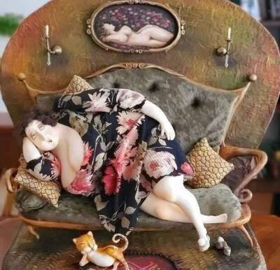 Марк Шагал - От пухлой домохозяйки до утонченной дамы с собачкой: необычные куклы, изображающие обычных женщин - skuke.net - Лос-Анджелес