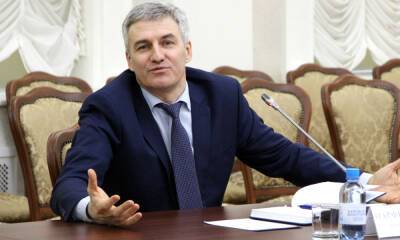 Артур Парфенчиков - Владимир Лабинов - Парфенчиков счастлив от того, что цены на молоко взлетели в Карелии - gubdaily.ru - Вологодская обл. - республика Карелия