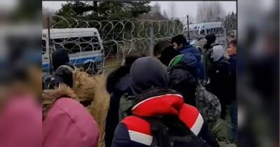 Лукашенко доручив силовикам відвести мігрантів від польського кордону: що сталося - fakty.ua - Украина - місто Варшава