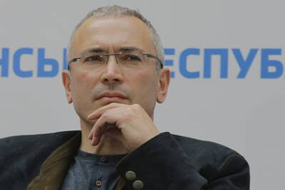 Михаил Ходорковский - Ходорковский заложил швейцарскому банку усадьбу за полмиллиарда рублей - lenta.ru - Лондон