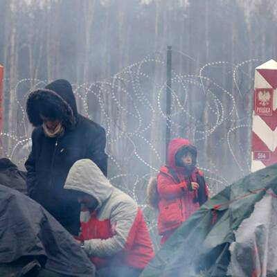 Дмитрий Шевцов - Около тысячи мигрантов размещены в ТЛЦ "Брузги" - radiomayak.ru - Белоруссия - Польша