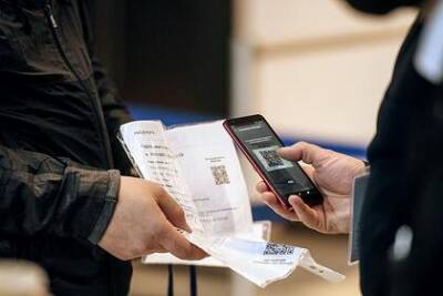 Александр Сергеев - Президент РАН оценил необходимость введения QR-кодов в России - lenta.ru - Россия
