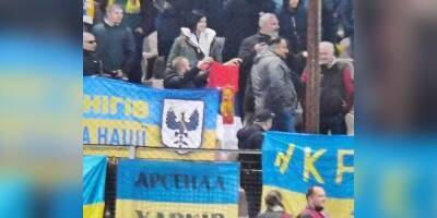 Владимир Путин - В Боснии местные болельщики напали на украинских фанатов из-за российского флага - ruposters.ru - Сербия - Босния и Герцеговина
