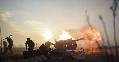 Боевики на Донбассе применили тяжелую артиллерию: ранены трое защитников Украины - dsnews.ua - Россия - Украина