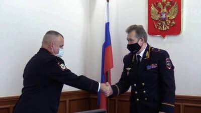 Профессиональный праздник у участковых уполномоченных, которые всегда готовы прийти на помощь - 1tv.ru - Москва - Россия - Белгородская обл. - респ. Хакасия