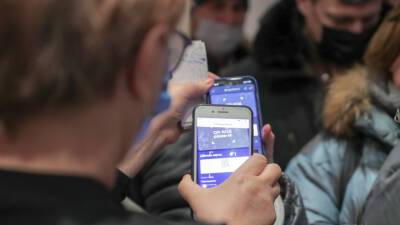 Анна Попова - Попова: Правительство рассмотрит введение QR-кодов по уровню антител - mir24.tv - Россия