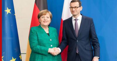 Ангела Меркель - Штеффен Зайберт - Германия выразила солидарность с Польшей по ситуации с беженцами - profile.ru - Белоруссия - Германия - Польша - Варшава