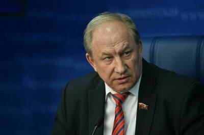 Валерий Рашкин - Депутат Госдумы Рашкин признался в том, что застрелил лося - pnp.ru - Россия