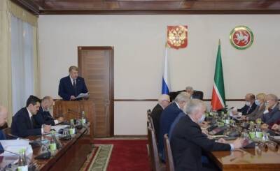В Татарстане во время избирательной кампании в Госсовет республики фонды кандидатов собрали 1,9 млн рублей - realnoevremya.ru - респ. Татарстан
