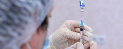Каждый третий житель Свердловской области вакцинировался от COVID-19 принудительно - runews24.ru - Екатеринбург - Свердловская обл.