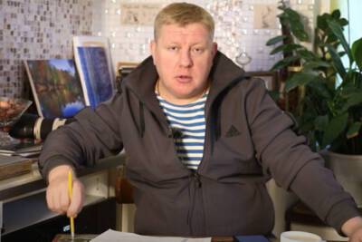 Брянец Алексей Жучков ответил отдельным роликом на оскорбления от антиваксеров - mk.ru - Брянск