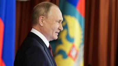 Владимир Путин - Михаил Мишустин - Путин анонсировал рост соцвыплат на фоне повышения прожиточного минимума - russian.rt.com - Россия