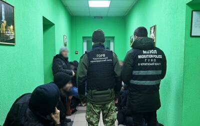 На украинско-белорусской границе обнаружили 15 нелегалов - korrespondent.net - Украина - Белоруссия - Минск