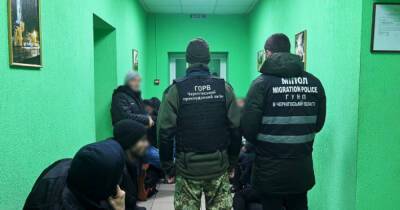 Пограничники предотвратила попытку мигрантов проникнуть из Беларуси в Украину (ВИДЕО) - dsnews.ua - Украина - Белоруссия - Минск