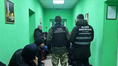 Пограничники не пустили в Украину мигрантов из Ближнего Востока - ru.slovoidilo.ua - Украина - Белоруссия - Минск - Черниговская обл.