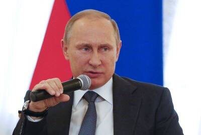 Владимир Путин - Путин поручил увеличить прожиточный минимум в 2022 году на 1 тыс. рублей - smartmoney.one - Россия - Reuters