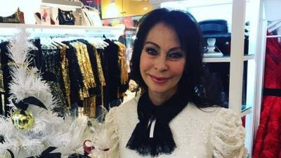 Марина Хлебникова - Пожар, едва не унесший жизнь Марины Хлебниковой, мог произойти из-за короткого замыкания - 5-tv.ru - Россия