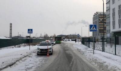 Утром на переходе улицы Интернациональной таксист сбил маму с 6-летним ребёнком - nashgorod.ru