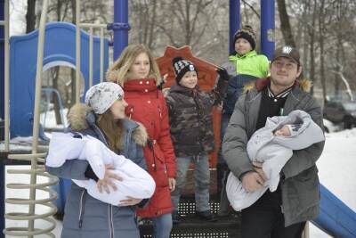Минтруд намерен упростить назначение пособий на детей - vm.ru - Россия