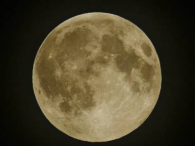 Петр Дубров - Космонавт показал, как выглядит лунное затмение с орбиты Земли (фото) - rosbalt.ru - Россия