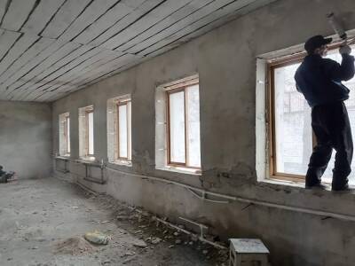 Челябинская колония заставила заключенных за свой счет ремонтировать здание после пожара - znak.com - Россия - Челябинск
