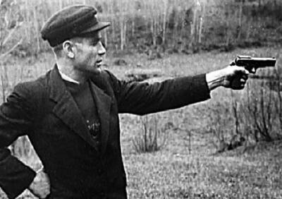 Петр Шило: что стало с немецким диверсантом, которого отправили ликвидировать Сталина - Русская семерка - russian7.ru
