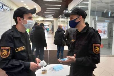 Михаил Развозжаев - В Севастополе ослабили введенные из-за COVID-19 ограничения - mk.ru - Севастополь