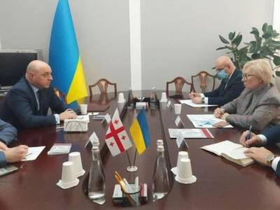 Дмитрий Гордон - Михаил Саакашвили - Людмила Денисова - Алеся Бацман - Денисова ждет от Грузии объяснений причин запрета на въезд в страну Гордону и Бацман - gordonua.com - Украина - Грузия