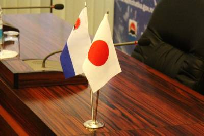 Мотэги Тосимицу - Фумио Кисида - Есимаса Хаяси - Глава МИД Японии надеется, что его преемник продвинет переговоры с РФ - aif.ru - Россия - Япония - Сингапур