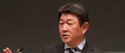 Мотэги Тосимицу - Фумио Кисида - Есимаса Хаяси - Глава МИД Японии Мотэги надеется, что его преемник будет развивать диалог с Россией - runews24.ru - Россия - Япония - Сингапур