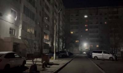 Мать погибших девочек, которых выбросили из окна, недавно забрала их из приемной семьи - gubdaily.ru - Кызыл