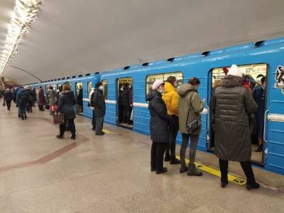 Густаво Зырянов - Новосибирское метро вернулось к обычному графику работы со 2 ноября - sib.fm - Новосибирск - Новосибирская обл.