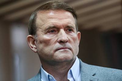 Виктор Медведчук - Начался суд по обвинению Медведчука в госизмене - lenta.ru - Киев - Крым