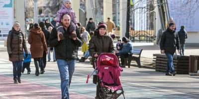 Москвичи рассказали, как проводят время в нерабочие дни - yur-gazeta.ru - Москва - Московская обл.