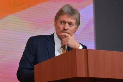 Дмитрий Песков - Михаил Мурашко - Песков призвал не верить слухам о возможном продлении нерабочих дней - aif.ru - Россия - Новгородская обл.