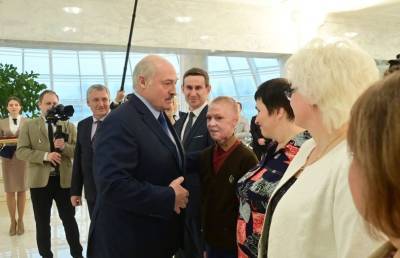 Александр Лукашенко - Рома Когодовский признал, что боялся встречаться с Лукашенко - ont.by - Белоруссия