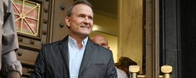 Виктор Медведчук - Суд Киева смягчил меру пресечения в отношении Виктора Медведчука в виде личных обязательств - runews24.ru - Киев - Крым