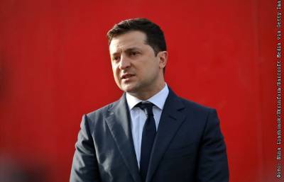 Владимир Зеленский - Зеленский ввел новые санкции против физических и юрлиц РФ за выборы в Крыму - interfax.ru - Москва - Россия - Украина - Крым - Севастополь