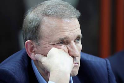 Владимир Зеленский - Виктор Медведчук - Вадим Новинский - На Украине раскрыли причины давления Зеленского на Медведчука - lenta.ru - Россия - Украина