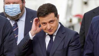 Владимир Зеленский - Леонид Слуцкий - Зайчик против слона: эксперт отреагировал на новые санкции Зеленского - 5-tv.ru - Россия - Украина - Киев - Крым