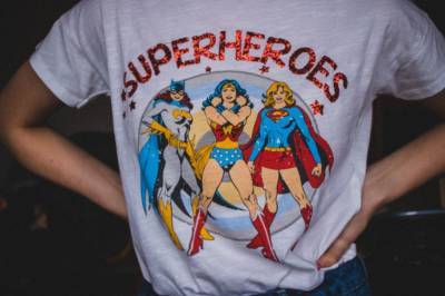 Авторы комиксов DC оказались под угрозой расправы из-за бисексуальности Супермена - news.vse42.ru - Лос-Анджелес