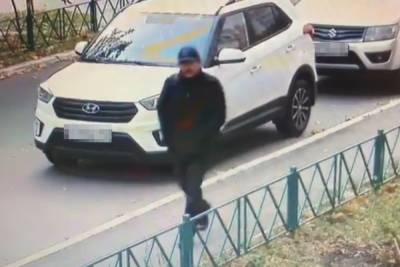 В Курске по подозрению в краже чужой сумки разыскивают мужчину - chr.mk.ru - Курск