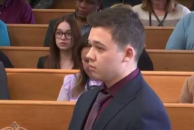 Присяжные в США оправдали подростка, убившего людей во время протестов - mk.ru - США
