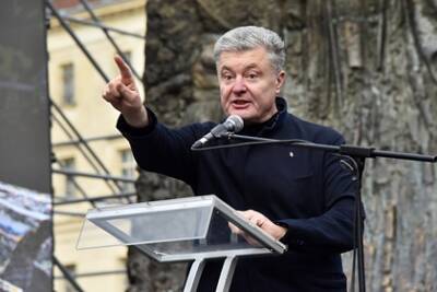 Петр Порошенко - Порошенко назвал возможным вторжение России на Украину и попросил оружие у НАТО - lenta.ru - Москва - Россия - Украина - Киев