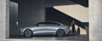 На автосалоне в Гуанчжоу Lincoln презентовал новый седан Zephyr 2022 года - runews24.ru - Китай - Гуанчжоу
